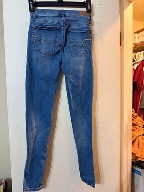 American Eagle Outfitters Women's high rise Higgins